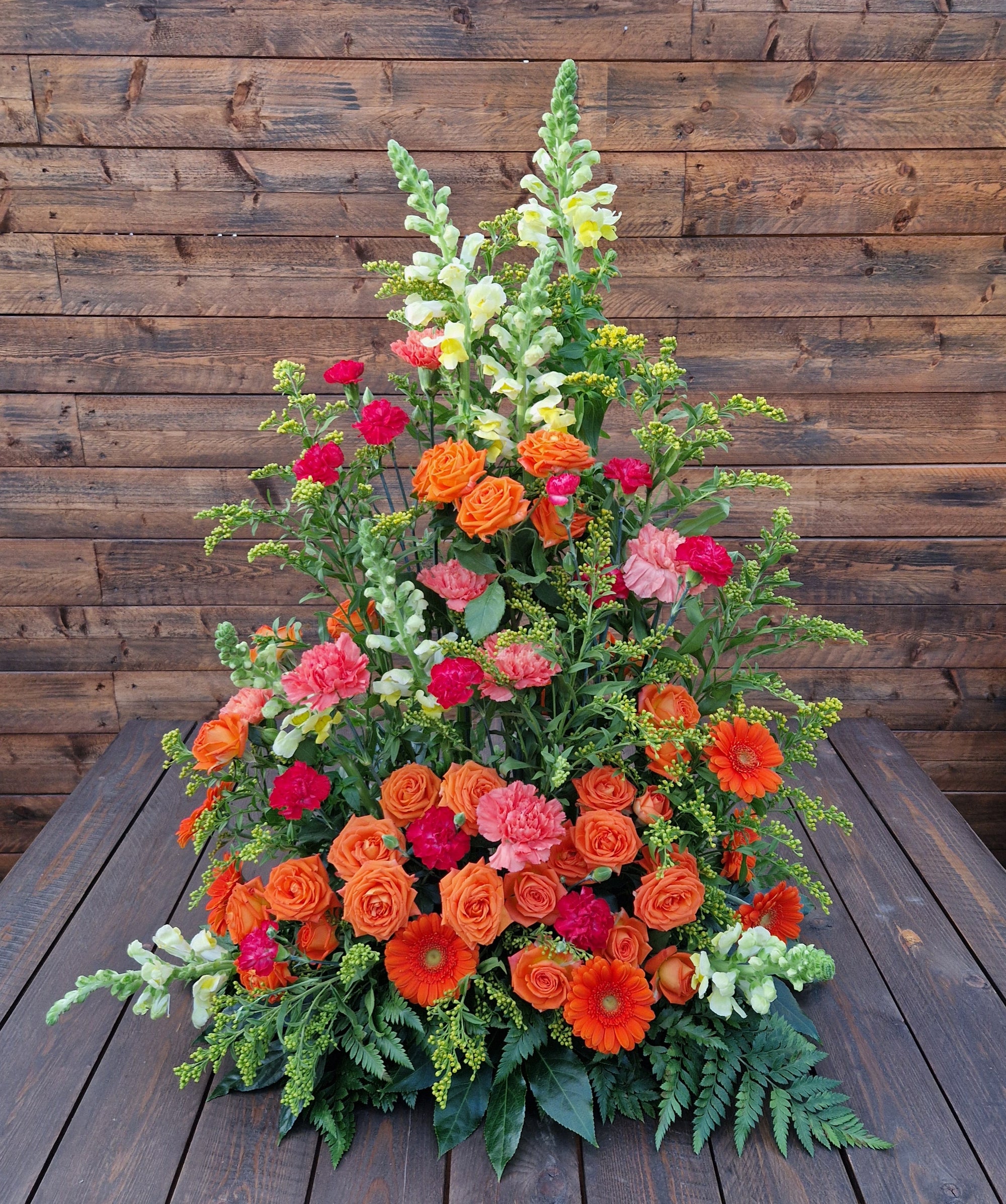 Begravning - Dekoration i gult och orange