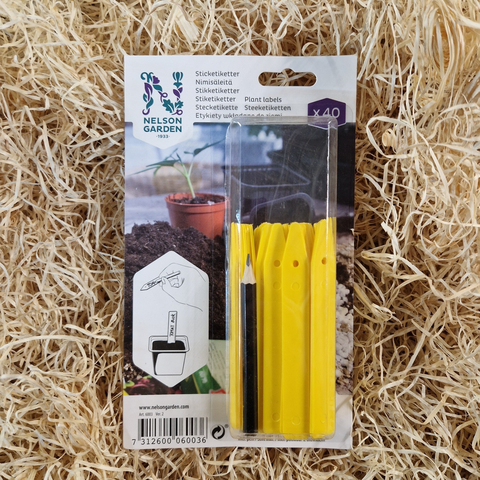 Sticketikett av plast